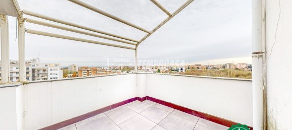 Dúplex de 3 habitaciónes en Valenza, Italy No. 87049 2