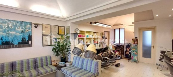 1غرفة عقار تجاري في Novara, Italy رقم 350606 7