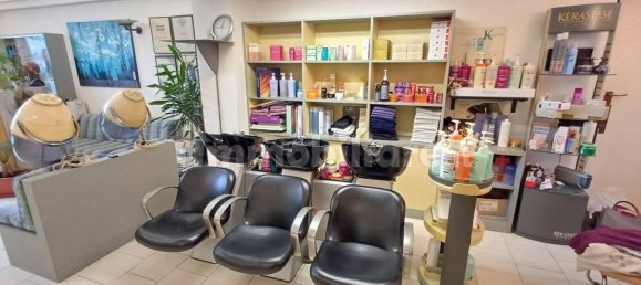 1غرفة عقار تجاري في Novara, Italy رقم 350606 8