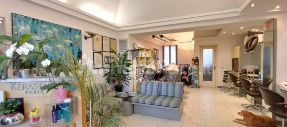 1غرفة عقار تجاري في Novara, Italy رقم 350606 6