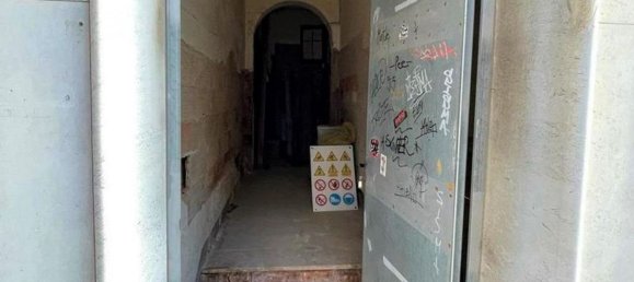  مكتب في Rovigo, Italy 204متر مربع رقم 372009 9