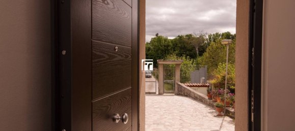 2 bedrooms Apartment in Campobasso, Italy No. 230152 39