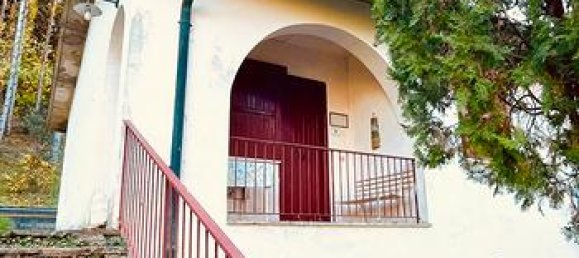 3 rooms Apartment in Arcidosso, Italy No. 253823 2