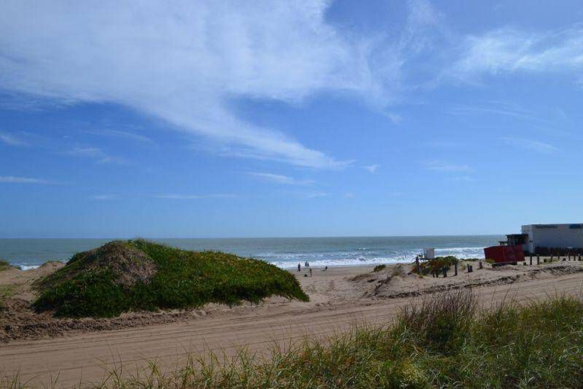  Land in Mar del Plata, Argentina No. 112813