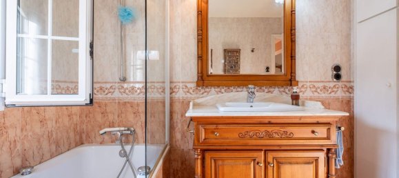 5 غرف نوم منزل في Zaragoza, Spain رقم 65956 45