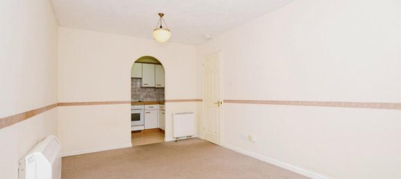 1 bedroom Apartment in Harrow, United Kingdom No. 6402 4