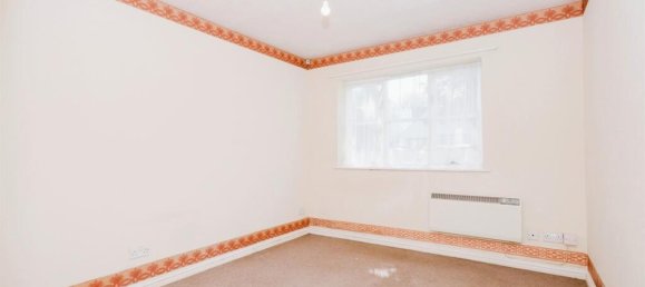 1 bedroom Apartment in Harrow, United Kingdom No. 6402 5