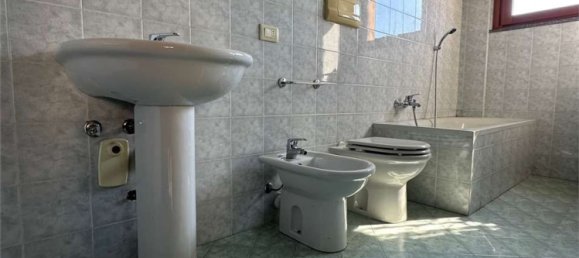 Apartamento de 3 dormitorios en Cesano Maderno, Italy No. 378431 28