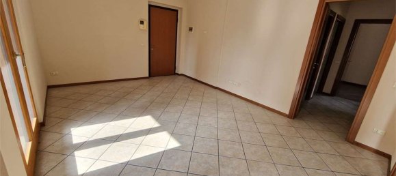 Apartamento de 3 dormitorios en Cesano Maderno, Italy No. 378431 9
