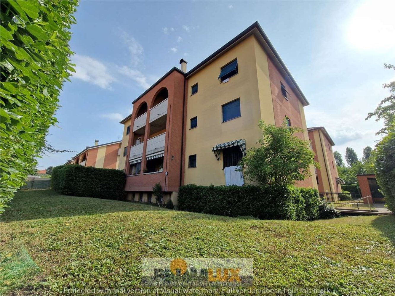 Apartamento de 3 dormitorios en Cesano Maderno, Italy No. 378431