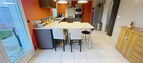 Casa de 5 dormitorios en Saint-Malo, France No. 195428 9