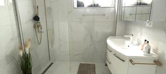 Квартира с 3 комнатами в Занкт Пёльтен, Австрия № 136891 5