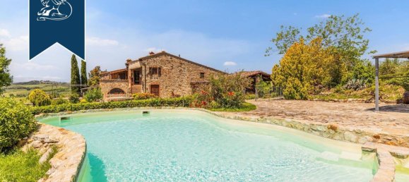 7 bedrooms Villa in Castellina in Chianti, Italy No. 374869 3