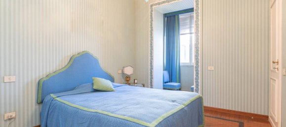 3 bedrooms Apartment in Milan, Italy No. 342775 4