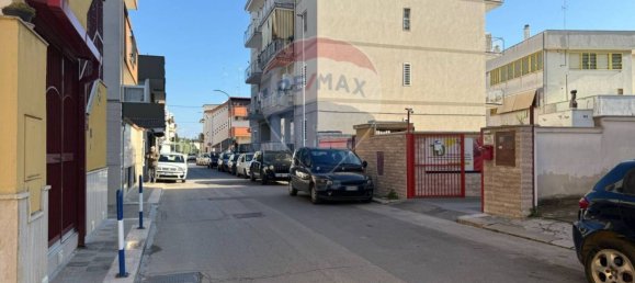 1-Zimmer Gewerbliche Immobilie in Modugno, Italy, Nr. 107144 6