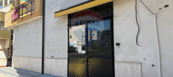 1-Zimmer Gewerbliche Immobilie in Modugno, Italy, Nr. 107144 14