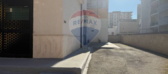 1-Zimmer Gewerbliche Immobilie in Modugno, Italy, Nr. 107144 7