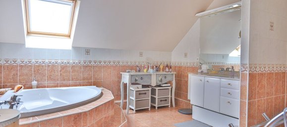 Casa de 4 dormitorios en La Queue-les-Yvelines, France No. 169190 29