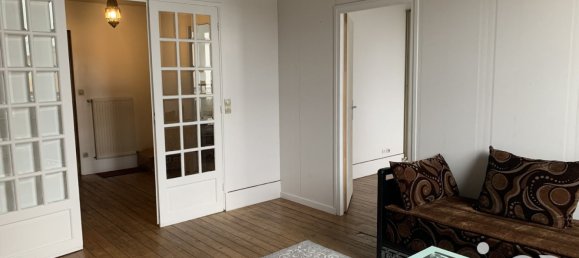 2 bedrooms Apartment in Chateau-Thierry, France No. 155918 2