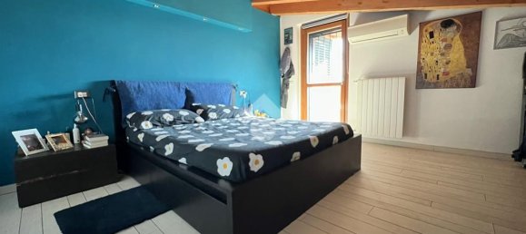 Apartamento T3 em Carugate, Italy N.º 298391 29