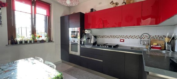 Apartamento T3 em Carugate, Italy N.º 298391 15