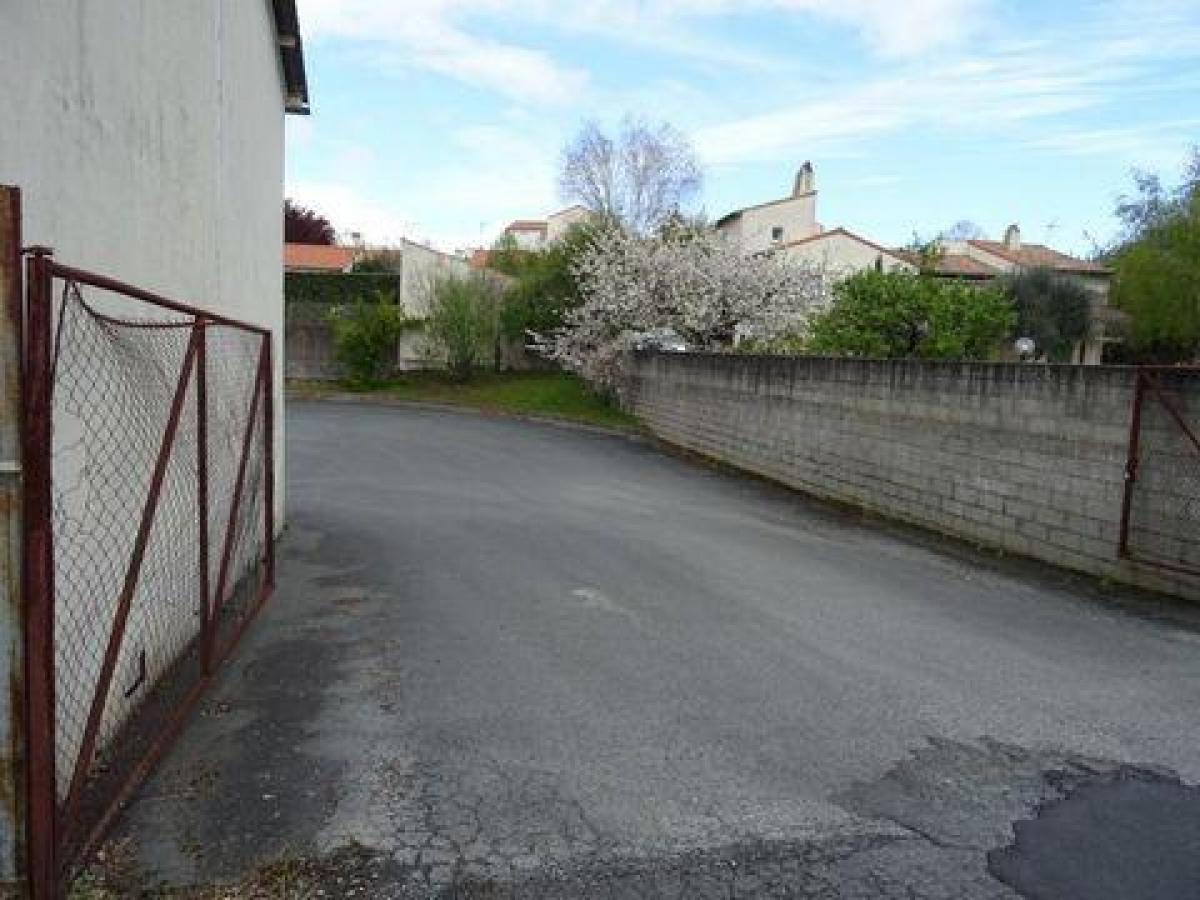 Bureau à Niort, France 600m² No. 20215