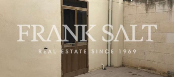 2 bedrooms House in Victoria, Malta No. 5741 5