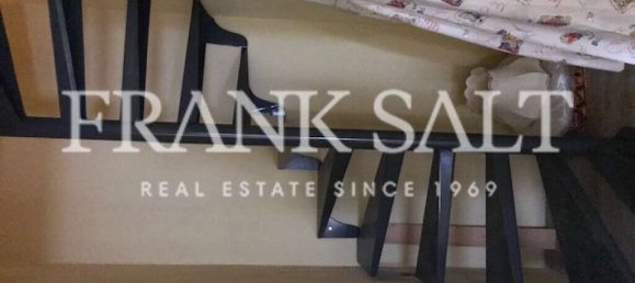 2 bedrooms House in Victoria, Malta No. 5741 9