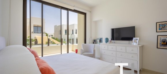 4 bedrooms Villa in Reem, UAE No. 28552 9