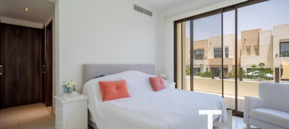 4 bedrooms Villa in Reem, UAE No. 28552 10