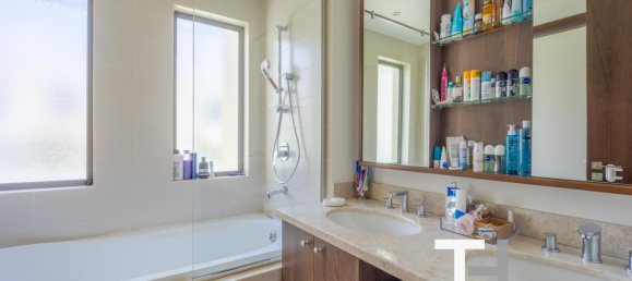 4 bedrooms Villa in Reem, UAE No. 28552 12