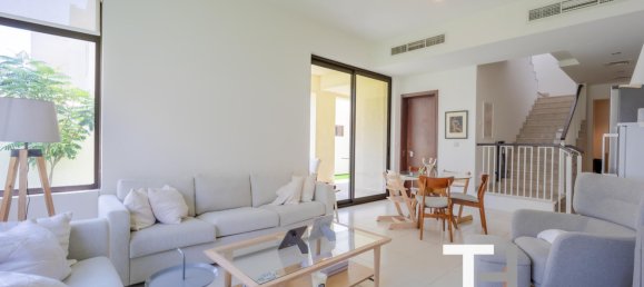 4 bedrooms Villa in Reem, UAE No. 28552 2