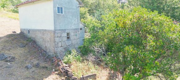 2 bedrooms House in Amarante, Portugal No. 185231 2