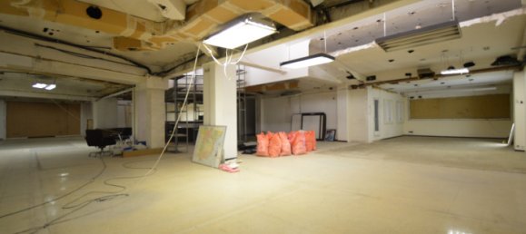 Gewerbliche Immobilie in Barcelona, Spain 1656m², Nr. 112508 12