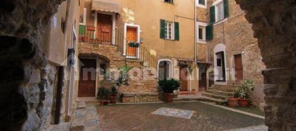 2 bedrooms Apartment in Bordighera, Italy No. 214143 3