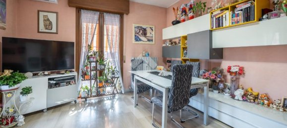 2 bedrooms Apartment in Fabbrico, Italy No. 163132 7