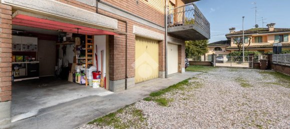 2 bedrooms Apartment in Fabbrico, Italy No. 163132 31