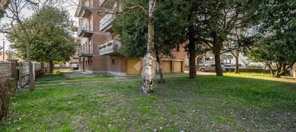 2 bedrooms Apartment in Fabbrico, Italy No. 163132 2