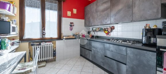 2 bedrooms Apartment in Fabbrico, Italy No. 163132 14