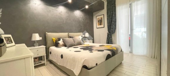 Apartamento de 2 dormitorios en Barletta, Italy No. 377619 11