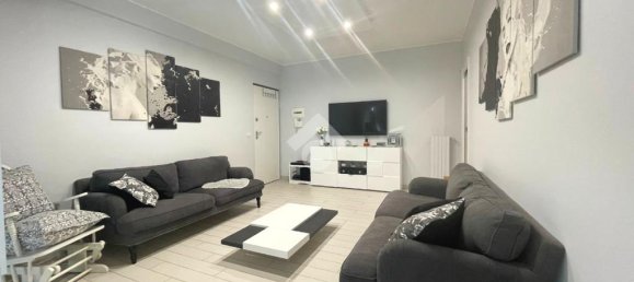 Apartamento de 2 dormitorios en Barletta, Italy No. 377619 5