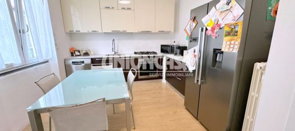 4غرفة منزل في Malnate, Italy رقم 265686 28