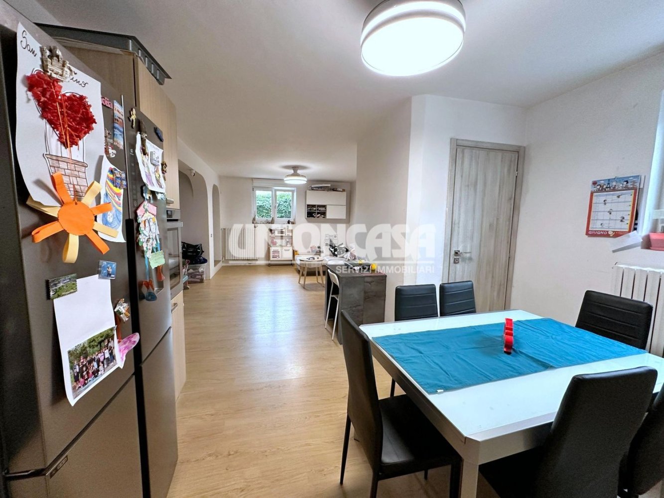 4غرفة منزل في Malnate, Italy رقم 265686