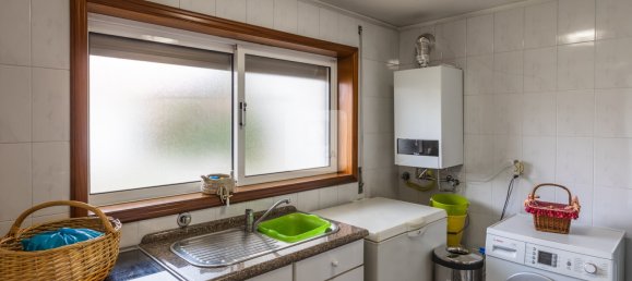 4 bedrooms House in Vila Nova de Gaia, Portugal No. 147034 13