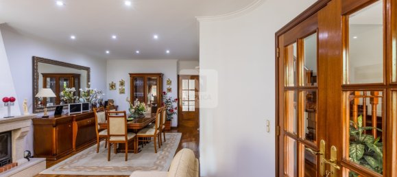 4 bedrooms House in Vila Nova de Gaia, Portugal No. 147034 7