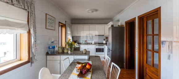 4 bedrooms House in Vila Nova de Gaia, Portugal No. 147034 10