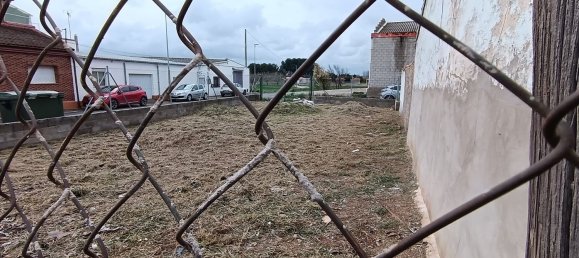 Terrain à Pinseque, Spain 226m² No. 78725 2