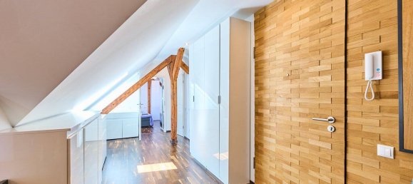 1 bedroom Duplex in Munich, Germany No. 250896 2