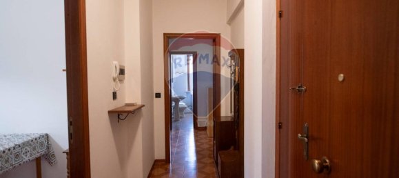 4 rooms Apartment in Montemarciano, Italy No. 7410 4