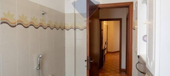 4 rooms Apartment in Montemarciano, Italy No. 7410 12